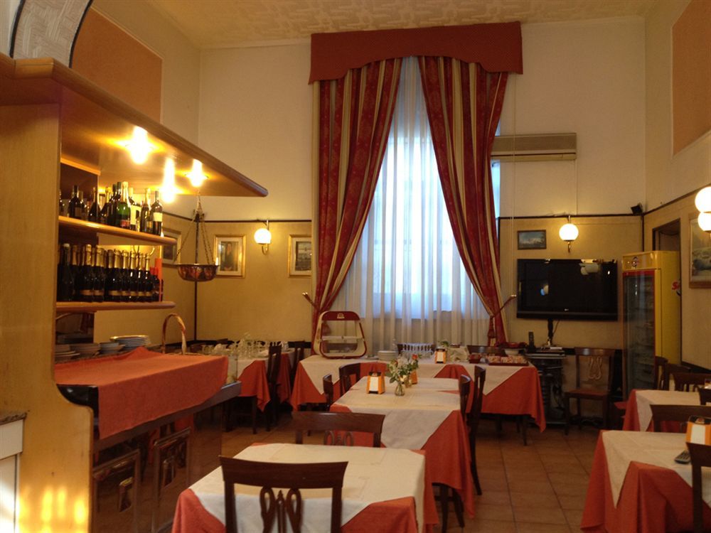 Hotel Sicilia Milan Extérieur photo