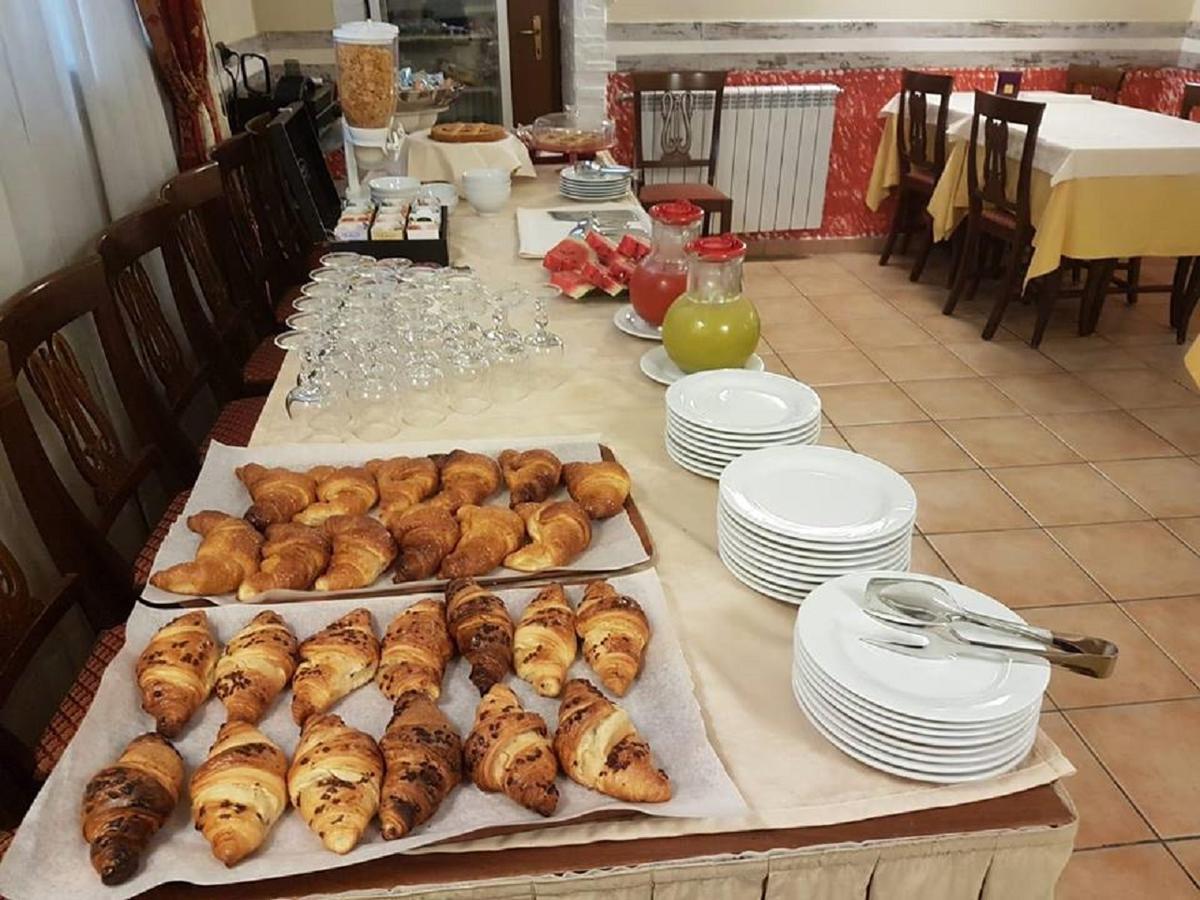 Hotel Sicilia Milan Extérieur photo